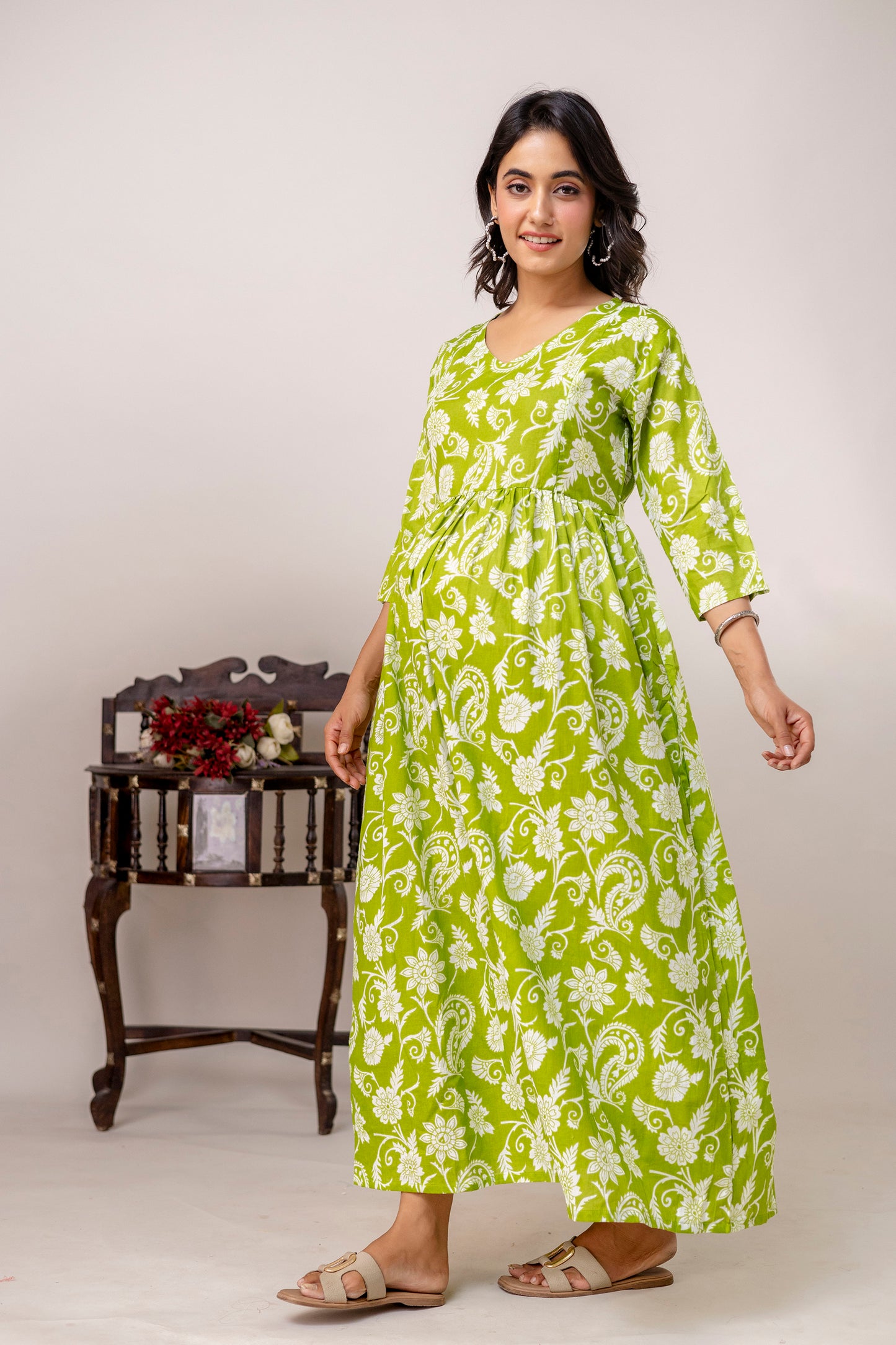 Buy 2 Get 1 Free - Deep Pockets, Hidden Feeding Zip & Adjustable Belt - Green, Cyan & Mughal Red