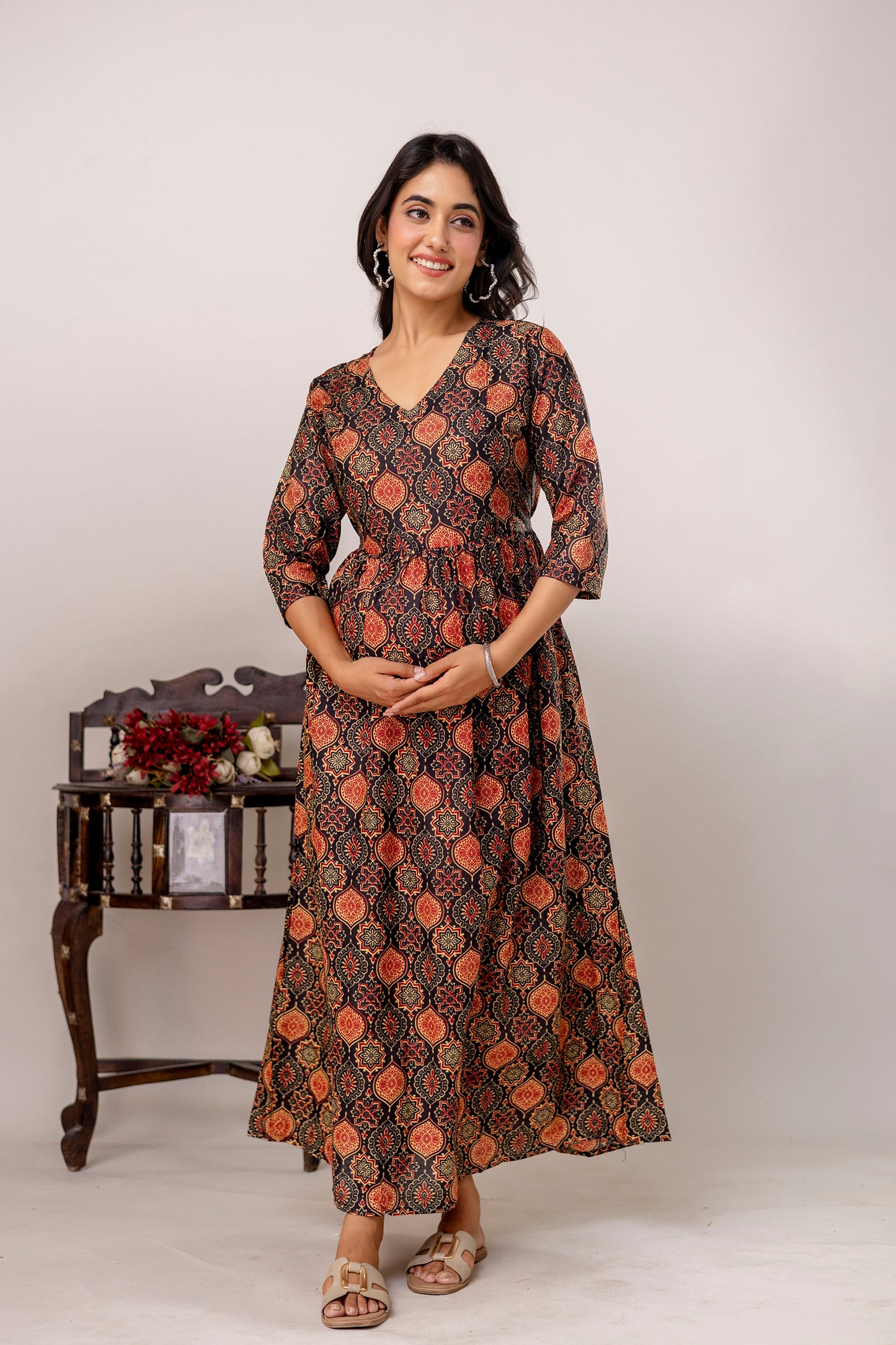 Buy 2 Get 1 Free - Deep Pockets, Hidden Feeding Zip & Adjustable Belt - Mughel Black, Red & Mustered