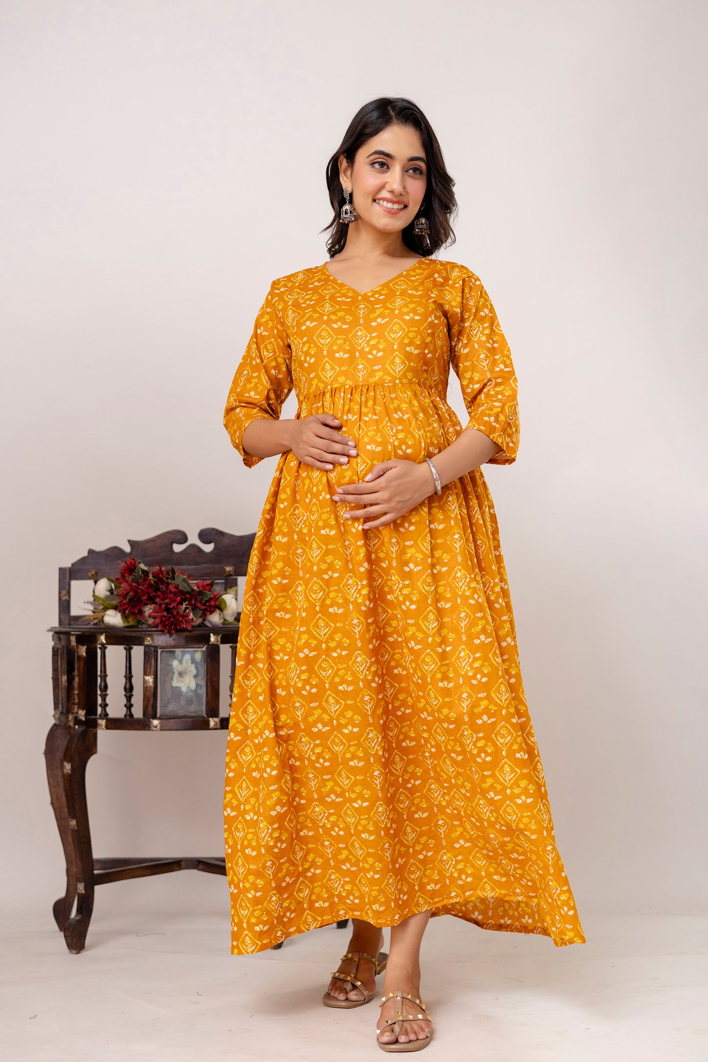 Buy 2 Get 1 Free - Deep Pockets, Hidden Feeding Zip & Adjustable Belt - Mughel Black, Red & Mustered