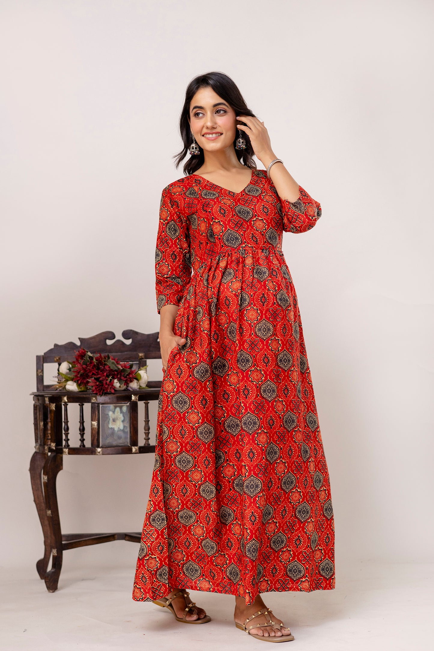 Buy 2 Get 1 Free - Deep Pockets, Hidden Feeding Zip & Adjustable Belt - Green, Cyan & Mughal Red